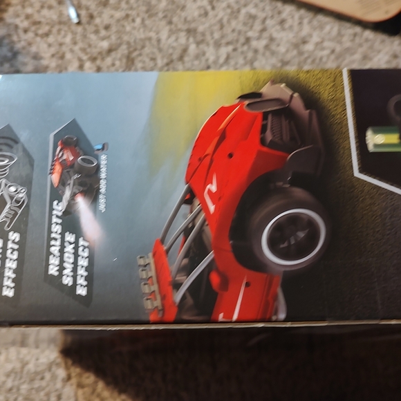 Revolt Vapor Racer remote control car new - Picture 7 of 10